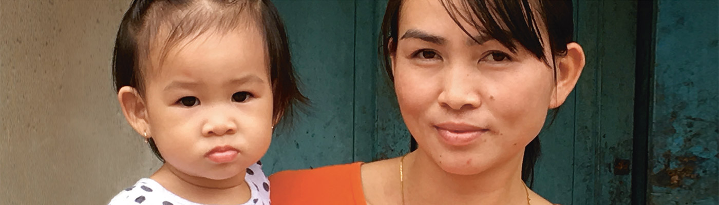 Mutter mit Kleinkind in Laos