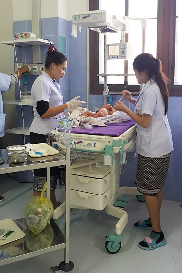 Die ersten Tage im neuen Mother and Newborn Hospital.