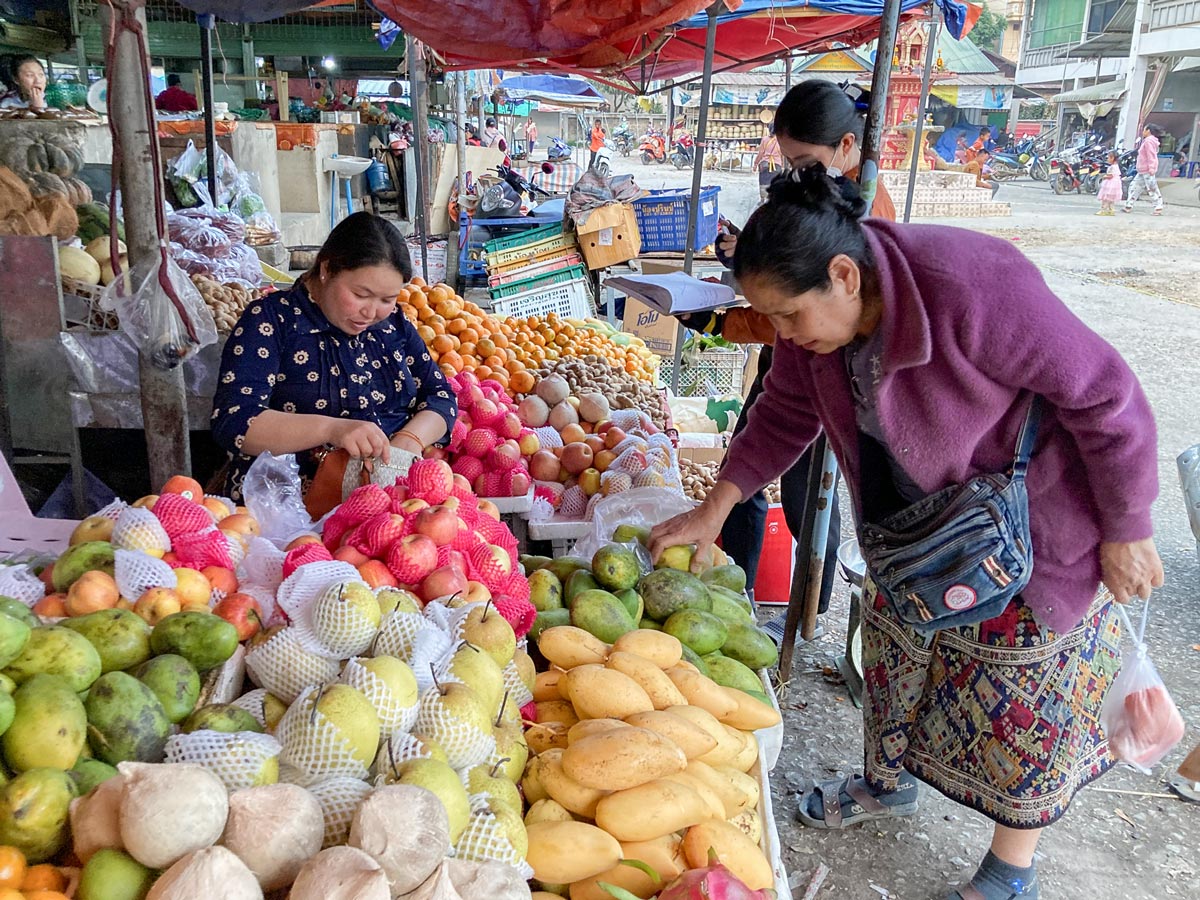 Markt in Laos